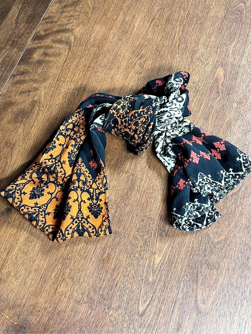 Vintage Ornate Baroque & Paisley Paneled Lightweight Scarf